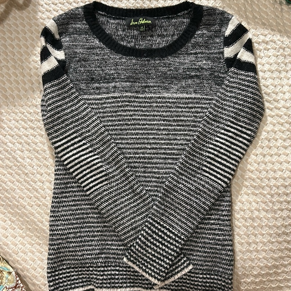 Sam Edelman XS sweater